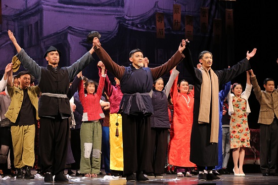 ��ѧ�������ഺ�桶��ݡ� �¾����䴫���Ļ�