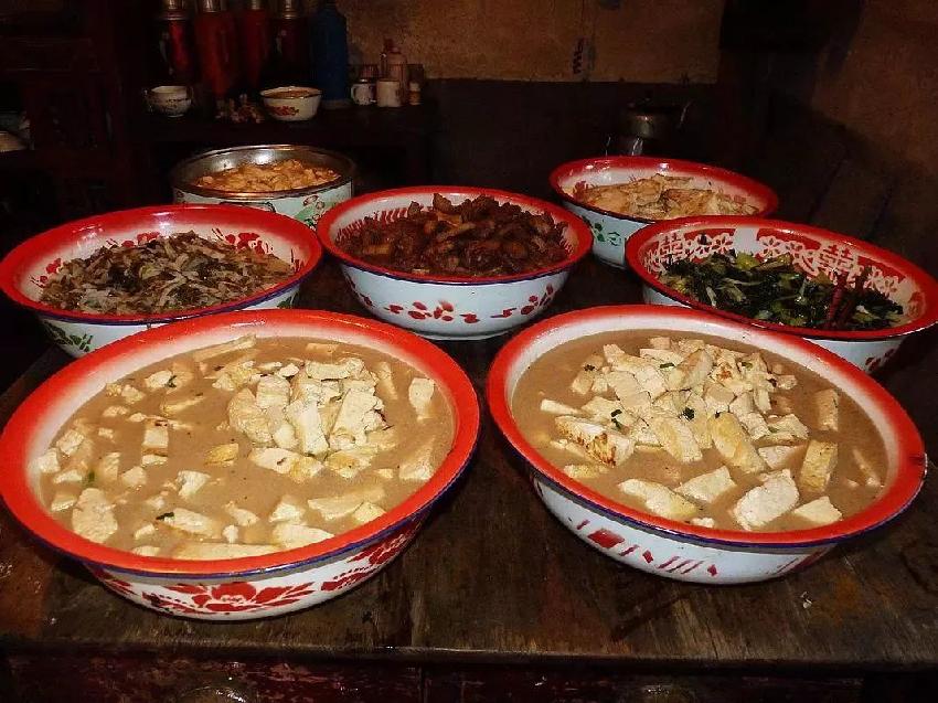 �����˷�����ô��������ô׬Ǯ��.