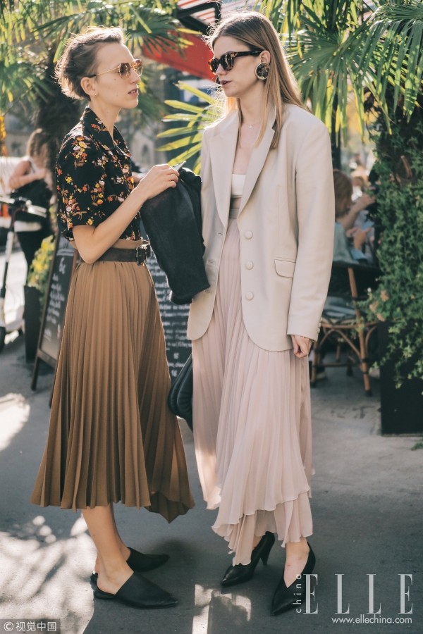 ���������ӵ�ѥ�ӣ�һ������ֵ�ļ�ͷЬ���ˣ�