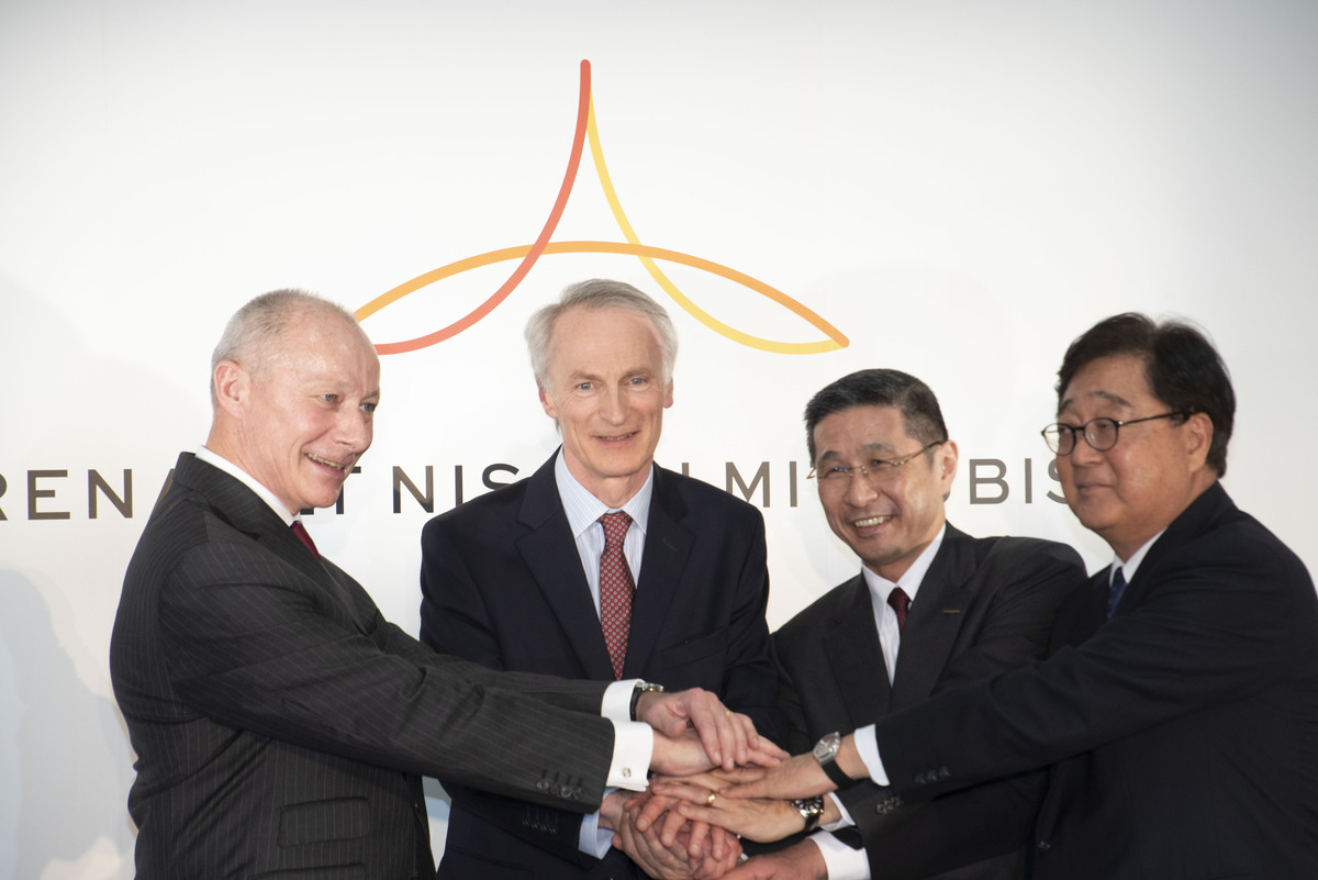 ��ŵ-�ղ�-�������˽�������������ӪίԱ��